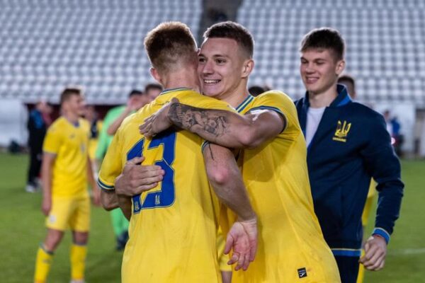 Молодіжна збірна України